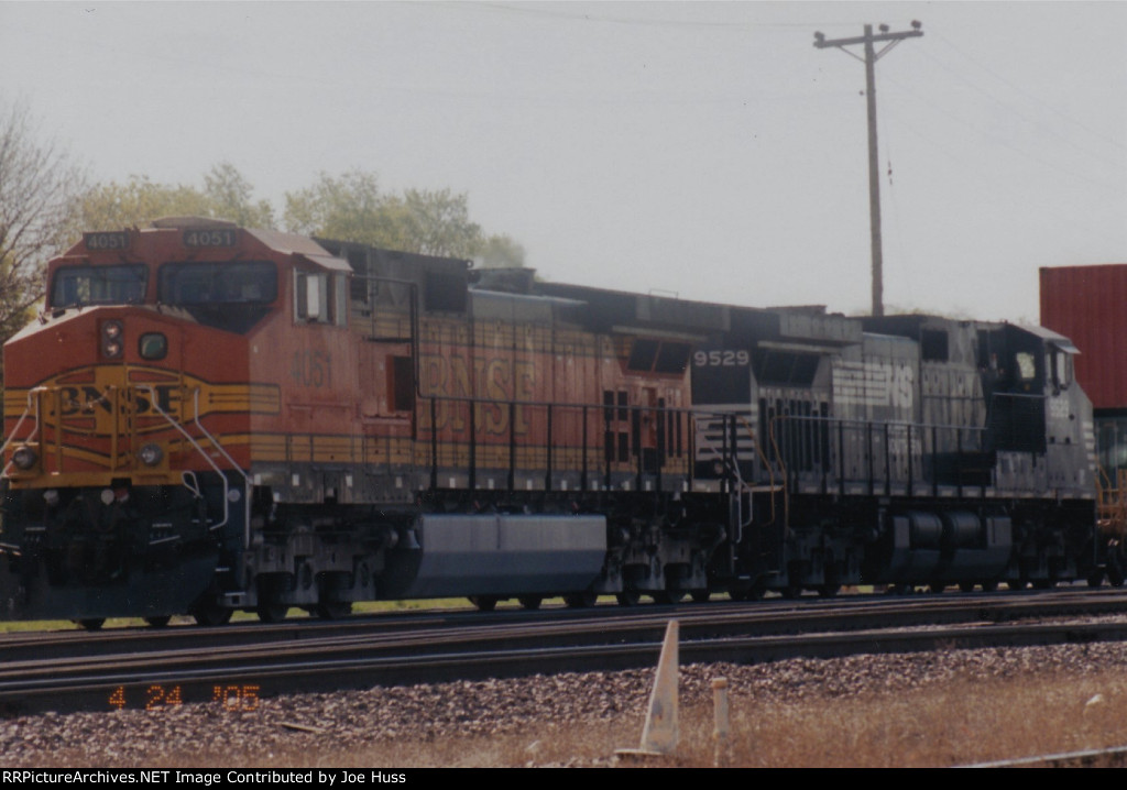 BNSF 4051 West